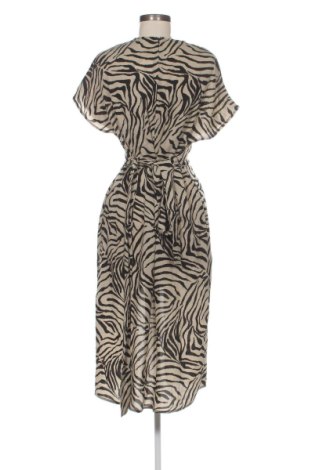 Kleid Ax Paris, Größe L, Farbe Mehrfarbig, Preis 25,00 €