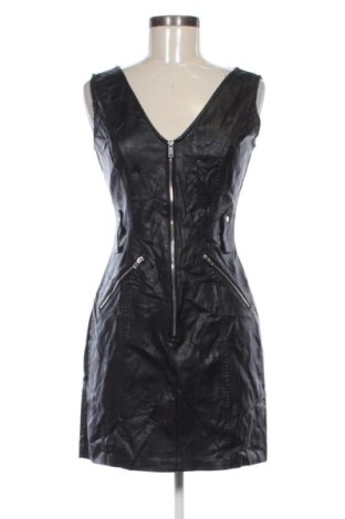 Sukienka Bershka, Rozmiar M, Kolor Czarny, Cena 148,38 zł