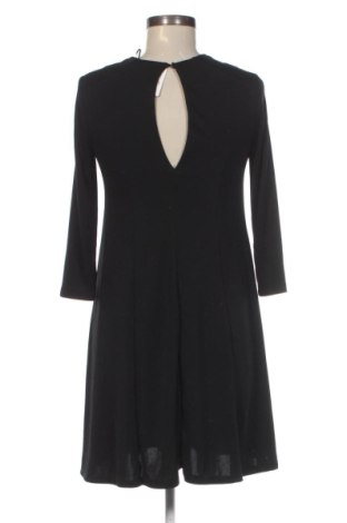Рокля Bershka, Размер S, Цвят Черен, Цена 20,45 €