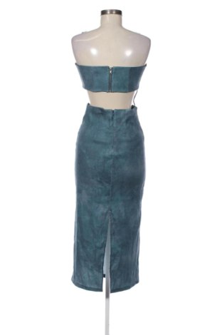 Šaty  Bershka, Velikost XS, Barva Vícebarevné, Cena  599,00 Kč