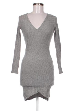 Рокля Bershka, Размер S, Цвят Сив, Цена 20,00 €
