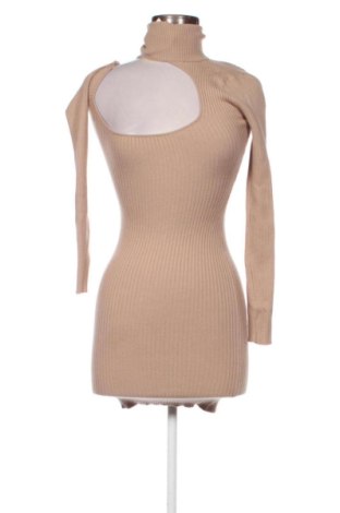 Rochie Bershka, Mărime S, Culoare Bej, Preț 104,26 Lei