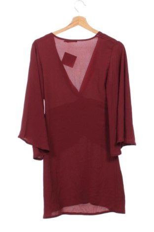 Sukienka Boohoo, Rozmiar M, Kolor Czerwony, Cena 87,37 zł