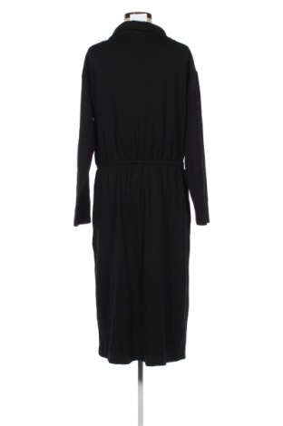 Рокля Cartoon, Размер XL, Цвят Черен, Цена 20,45 €