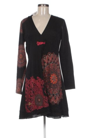 Рокля Desigual, Размер XL, Цвят Многоцветен, Цена 42,00 €