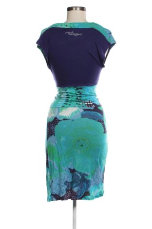 Рокля Desigual, Размер S, Цвят Многоцветен, Цена 88,11 €