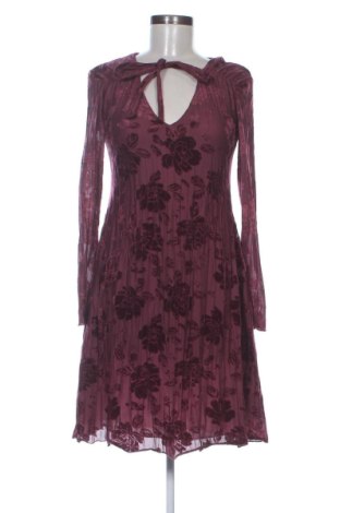 Рокля Esisto, Размер S, Цвят Червен, Цена 24,55 €