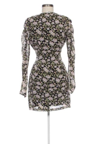 Рокля Fashion Union, Размер S, Цвят Многоцветен, Цена 50,61 €