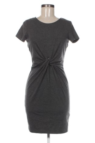 Kleid Gina Tricot, Größe M, Farbe Grau, Preis 17,99 €
