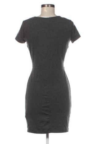 Kleid Gina Tricot, Größe M, Farbe Grau, Preis 17,99 €