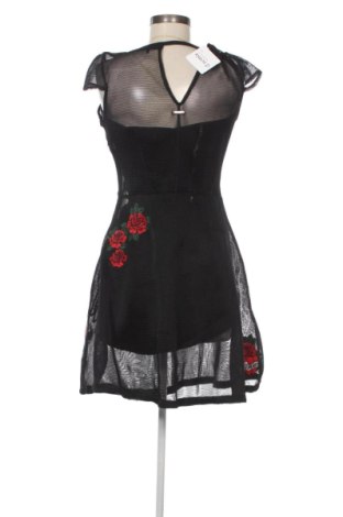 Šaty  Guess, Veľkosť M, Farba Viacfarebná, Cena  58,95 €