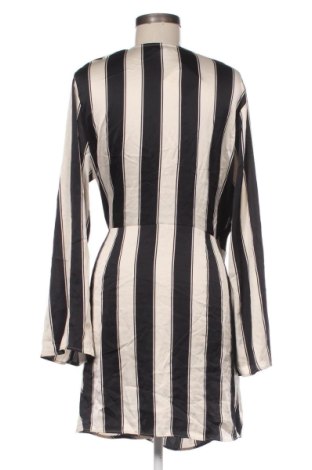 Рокля H&M, Размер L, Цвят Многоцветен, Цена 20,45 €