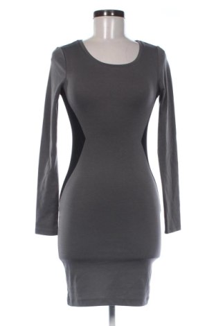 Рокля H&M, Размер XS, Цвят Сив, Цена 20,00 €