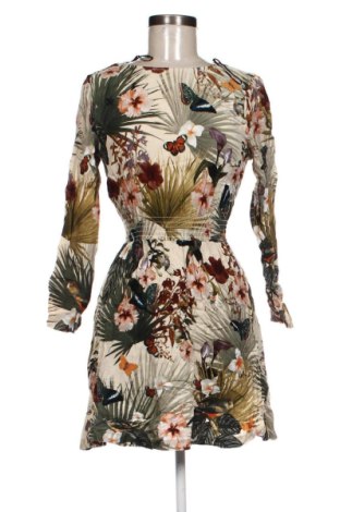Rochie H&M, Mărime S, Culoare Multicolor, Preț 123,99 Lei
