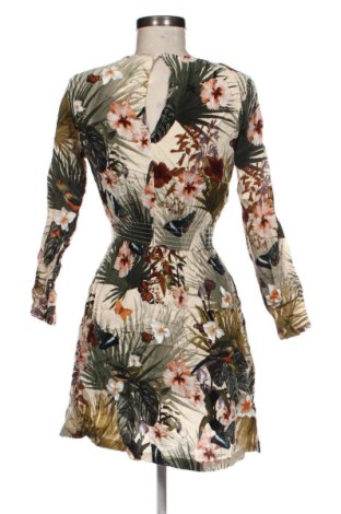 Rochie H&M, Mărime S, Culoare Multicolor, Preț 123,99 Lei