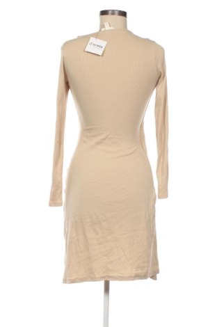 Rochie H&M, Mărime S, Culoare Bej, Preț 123,99 Lei