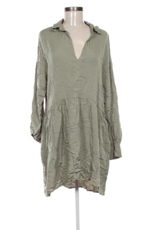 Šaty  H&M L.O.G.G., Velikost M, Barva Zelená, Cena  599,00 Kč
