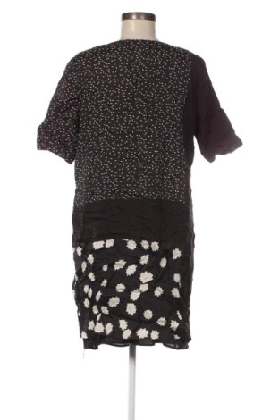 Rochie In Wear, Mărime XL, Culoare Multicolor, Preț 259,99 Lei