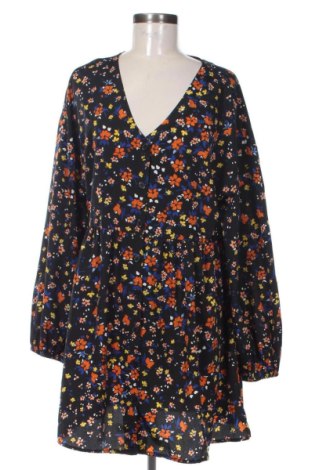 Kleid Influence, Größe XL, Farbe Mehrfarbig, Preis 25,00 €