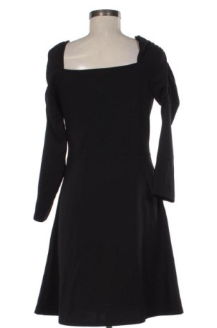 Рокля LC Waikiki, Размер M, Цвят Черен, Цена 15,00 €