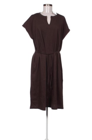 Рокля Love Copenhagen, Размер XXL, Цвят Кафяв, Цена 96,00 €