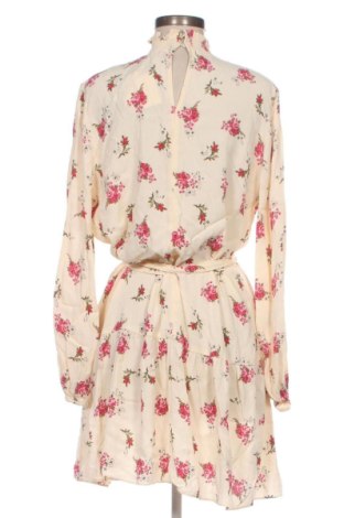 Рокля Maje, Размер M, Цвят Многоцветен, Цена 195,00 €