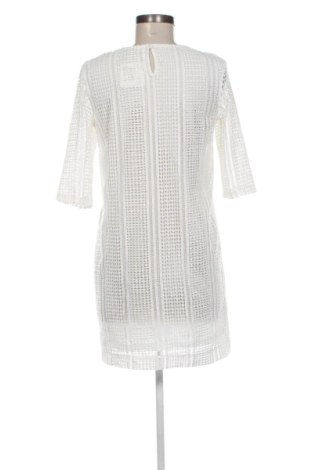 Рокля Mango, Размер M, Цвят Бял, Цена 17,89 €