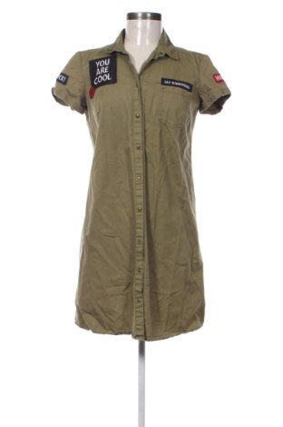 Рокля Mohito, Размер S, Цвят Зелен, Цена 24,56 €