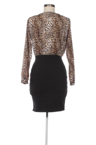 Рокля NEW COLLECTION, Размер M, Цвят Многоцветен, Цена 25,05 €