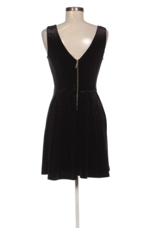 Sukienka Pimkie, Rozmiar S, Kolor Czarny, Cena 104,99 zł