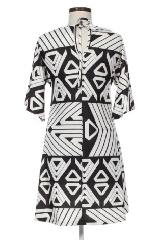 Kleid Prani, Größe M, Farbe Mehrfarbig, Preis 31,99 €