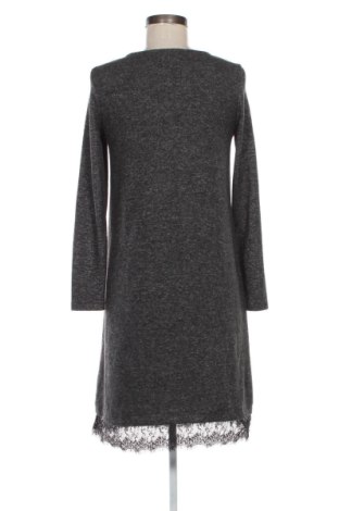 Rochie Reserved, Mărime M, Culoare Gri, Preț 104,26 Lei