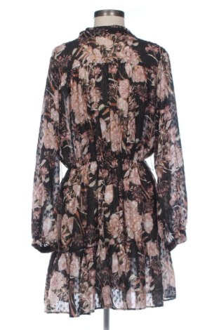 Šaty  Reserved, Velikost S, Barva Vícebarevné, Cena  599,00 Kč