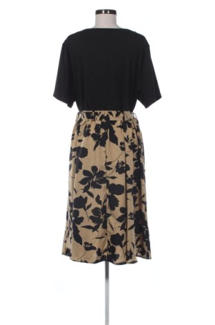 Рокля SHEIN, Размер 4XL, Цвят Многоцветен, Цена 15,31 €