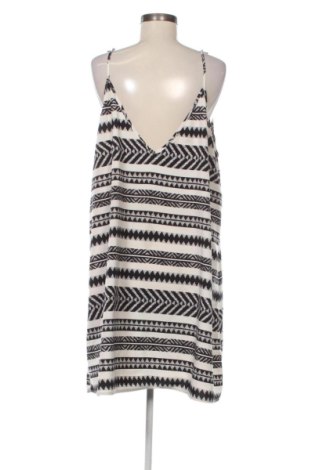 Рокля SHEIN, Размер 3XL, Цвят Многоцветен, Цена 20,00 €