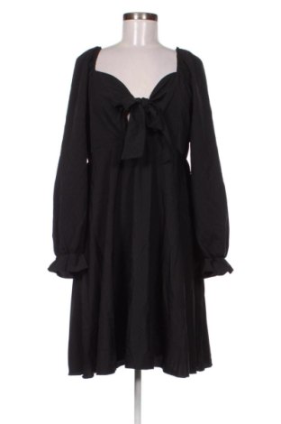 Рокля SHEIN, Размер XL, Цвят Черен, Цена 7,57 €