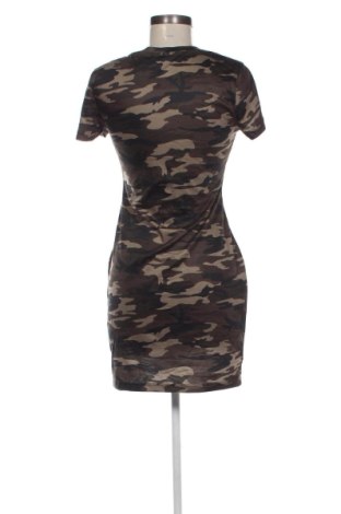 Sukienka SHEIN, Rozmiar M, Kolor Kolorowy, Cena 104,99 zł