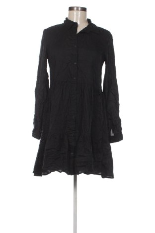 Sukienka Stradivarius, Rozmiar M, Kolor Czarny, Cena 62,99 zł
