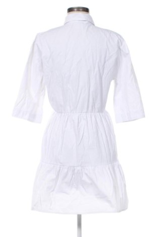 Ruha Stradivarius, Méret M, Szín Fehér, Ár 10 331 Ft