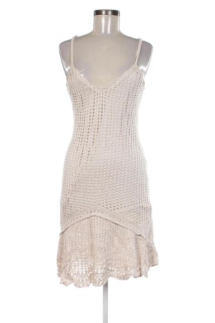 Рокля Stradivarius, Размер S, Цвят Екрю, Цена 20,00 €