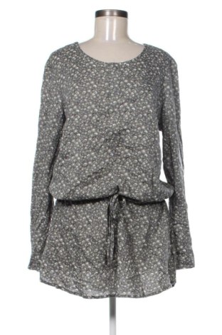 Ruha TCM, Méret XXL, Szín Sokszínű, Ár 10 049 Ft
