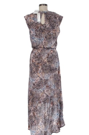 Ruha Timeout, Méret M, Szín Sokszínű, Ár 22 727 Ft