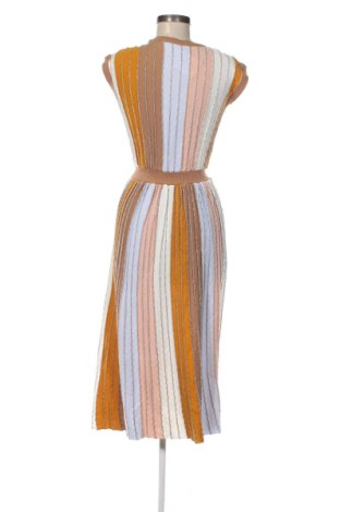 Kleid Trendyol, Größe M, Farbe Mehrfarbig, Preis 25,00 €