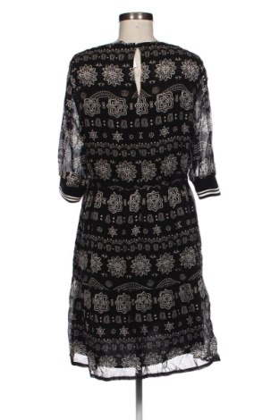 Rochie Twenty six peers, Mărime M, Culoare Multicolor, Preț 233,99 Lei
