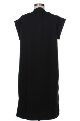 Kleid Umi, Größe M, Farbe Schwarz, Preis € 18,99