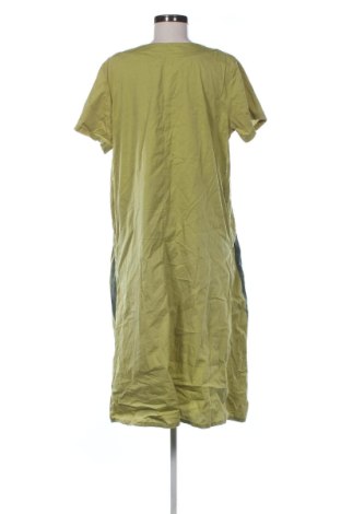 Рокля Unbranded, Размер XL, Цвят Многоцветен, Цена 20,00 €