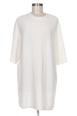 Ruha Unbranded, Méret XL, Szín Ekrü
, Ár 12 488 Ft