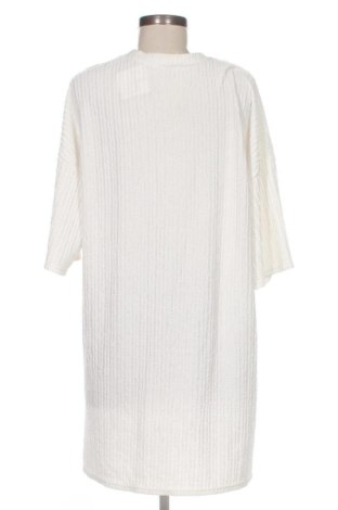 Ruha Unbranded, Méret XL, Szín Ekrü
, Ár 12 488 Ft