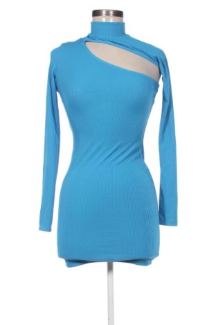 Рокля Pretty Little Thing, Размер XS, Цвят Син, Цена 20,45 €