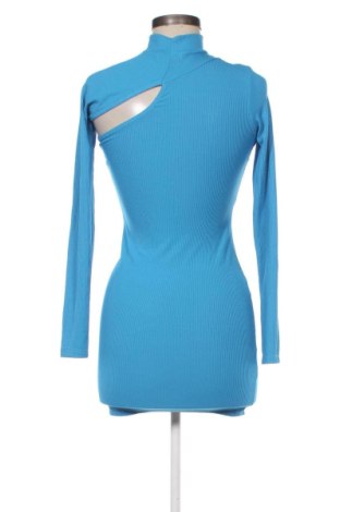 Рокля Pretty Little Thing, Размер XS, Цвят Син, Цена 20,45 €